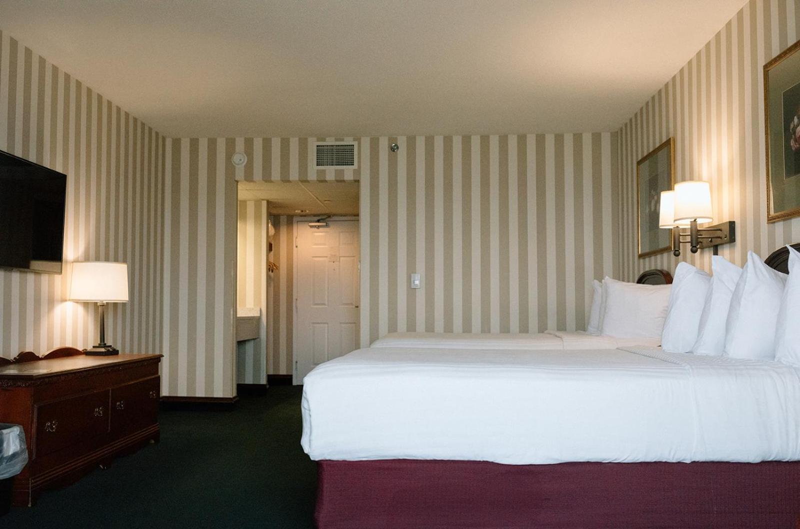 Bayshore Resort Traverse City Exterior photo