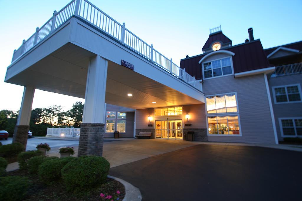 Bayshore Resort Traverse City Exterior photo